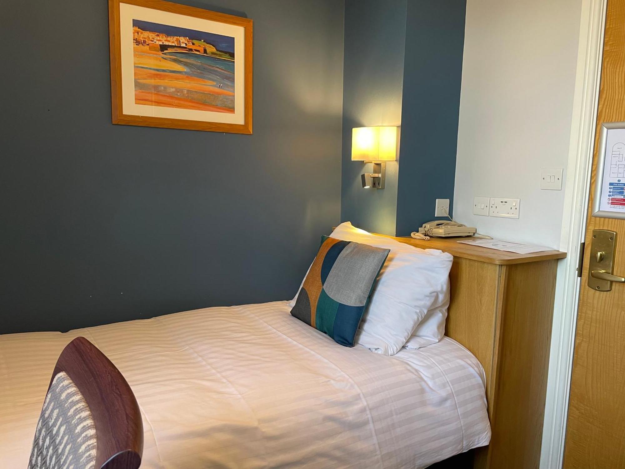Manor Hotel Exmouth Extérieur photo